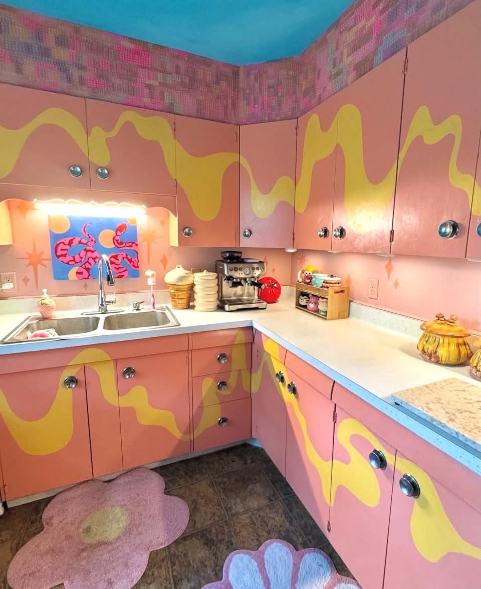 Groovy kitchen mural in Columbia, MO